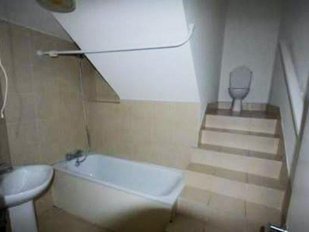 Нелепые Ванные комнаты