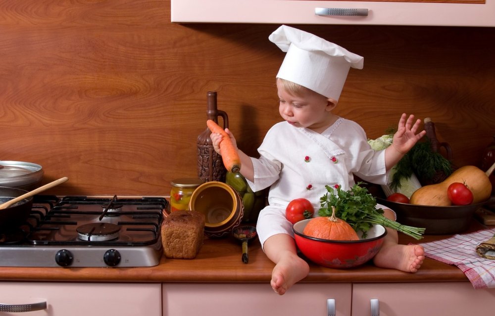 Детская фотосессия на кухне