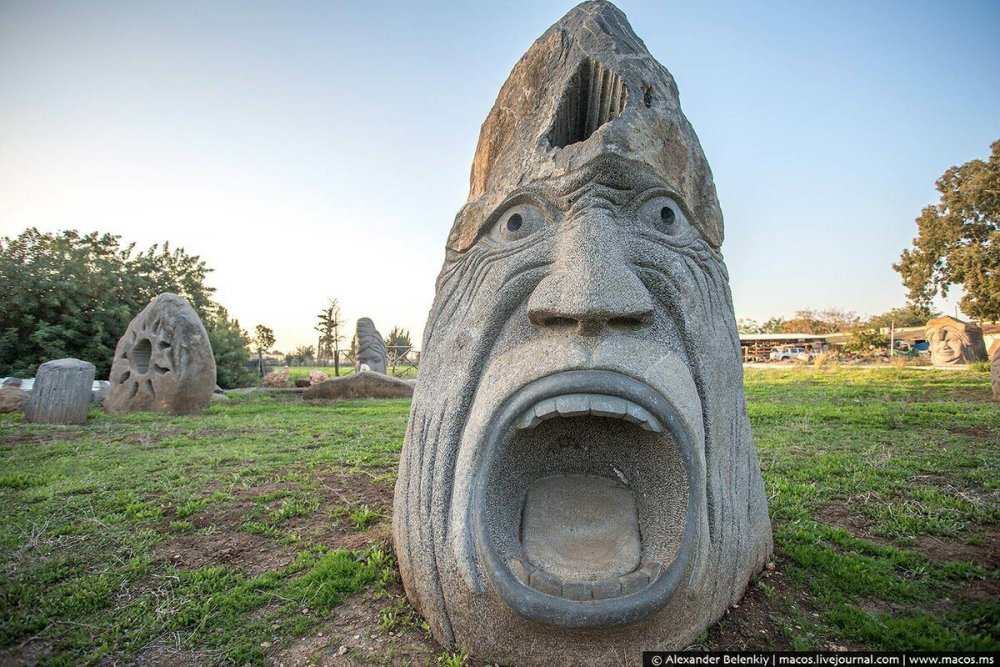 Скульптура каменный идол Дедовск