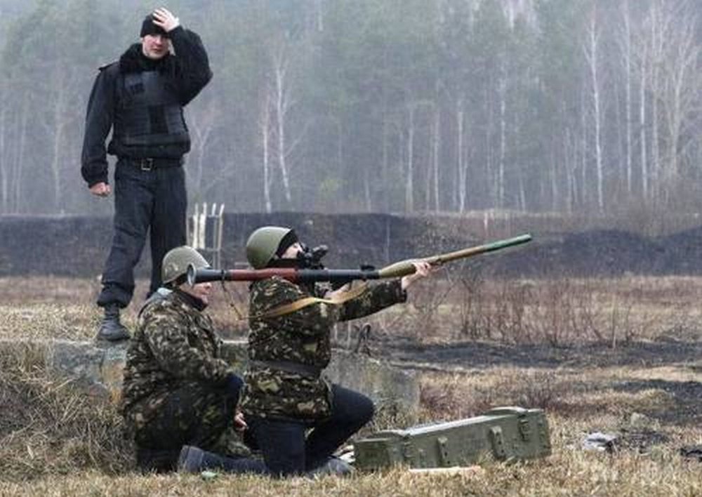 Стрельба РПГ Украина