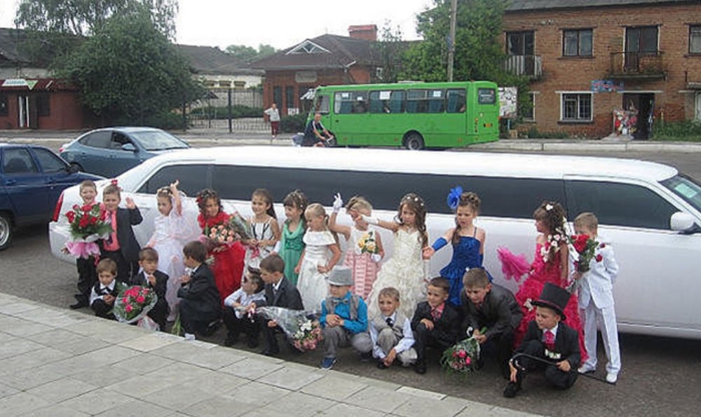 Выпускной детский сад лимузин