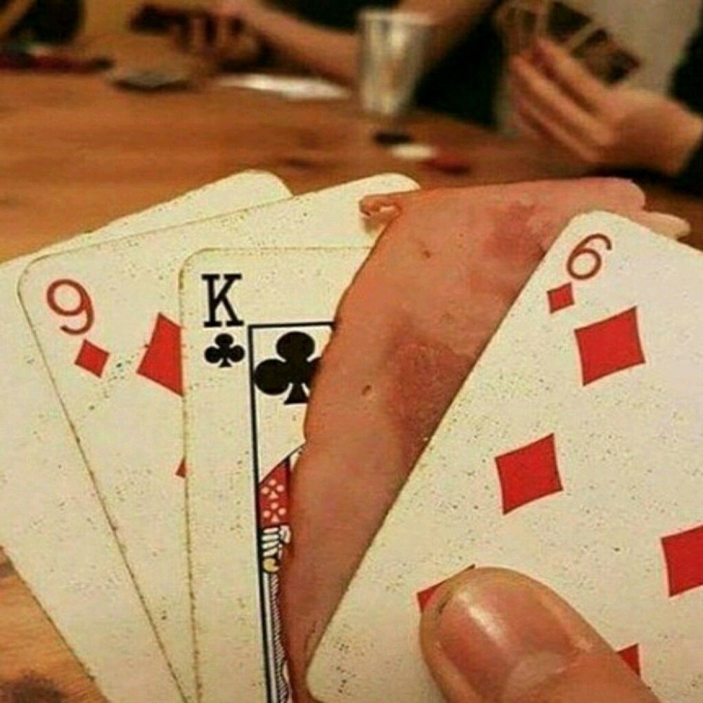 Игра в карты прикол