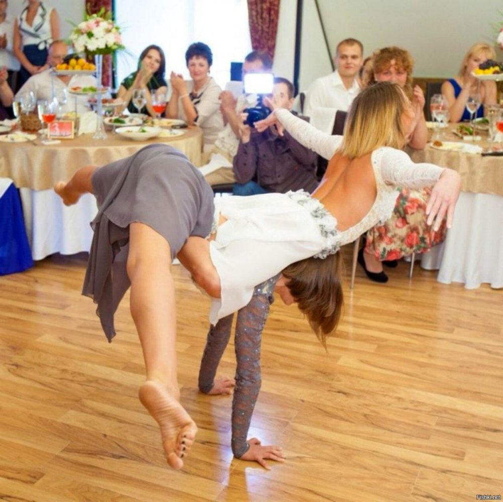 Смешные танцы на свадьбе