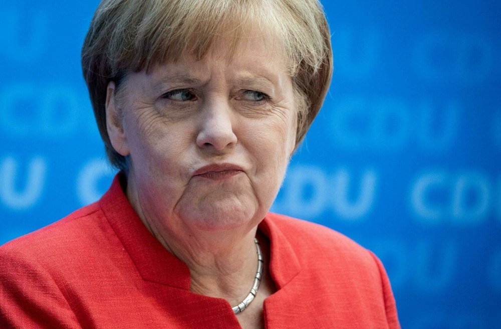 Меркель пьяная