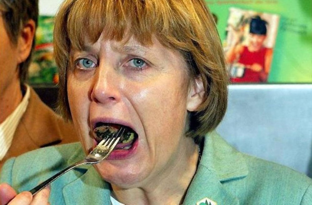 Меркель демотиваторы