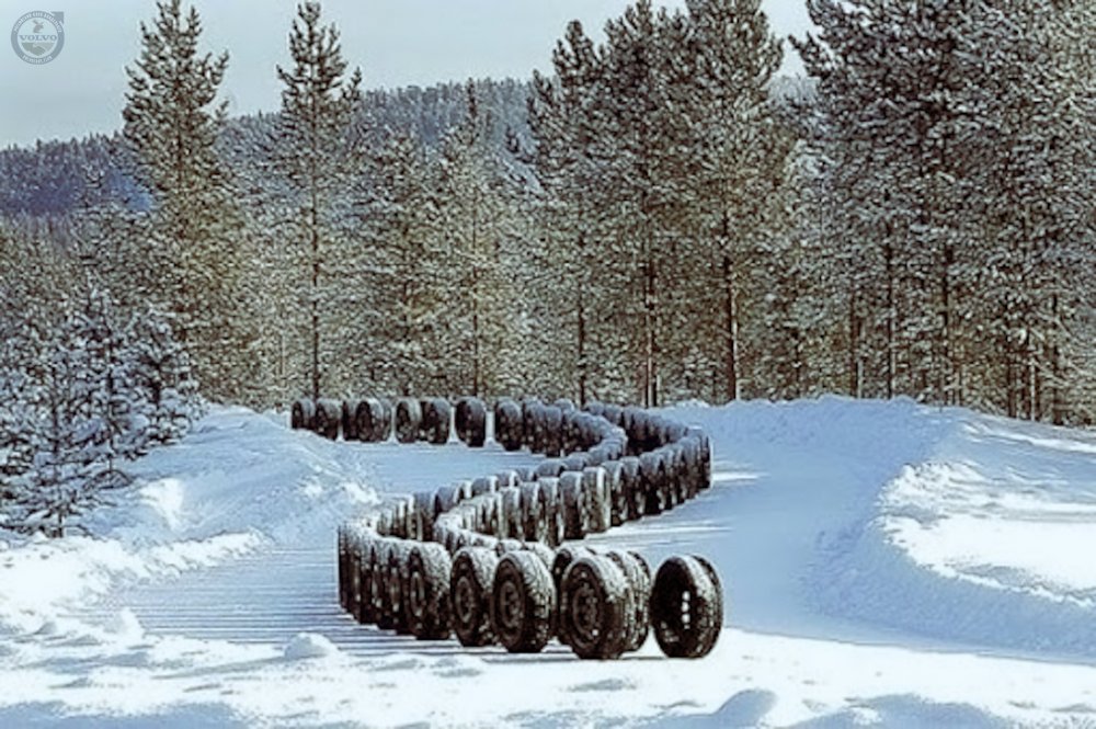 Шины на снегу