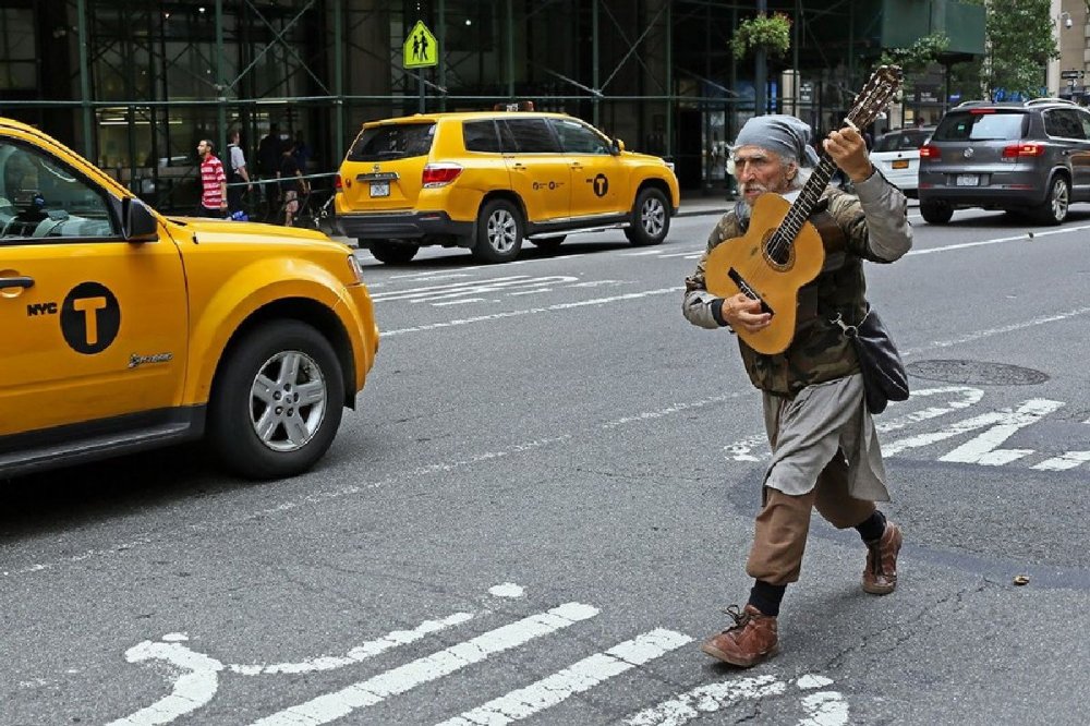 Люди на улицах Нью-Йорка