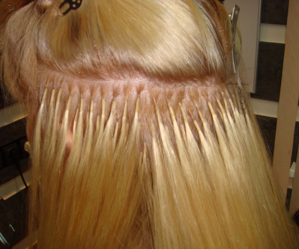 Нарощенные волосы микрокапсулы