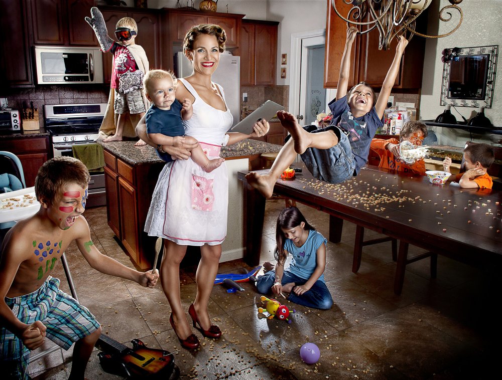 Домохозяйка с детьми
