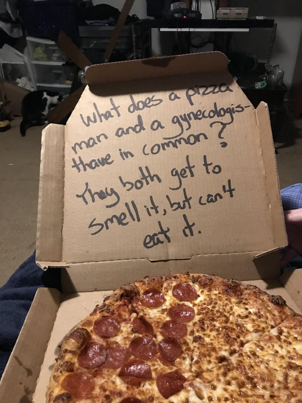 Пицца надпись