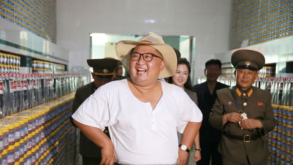 Ким Чен Ын в шляпе