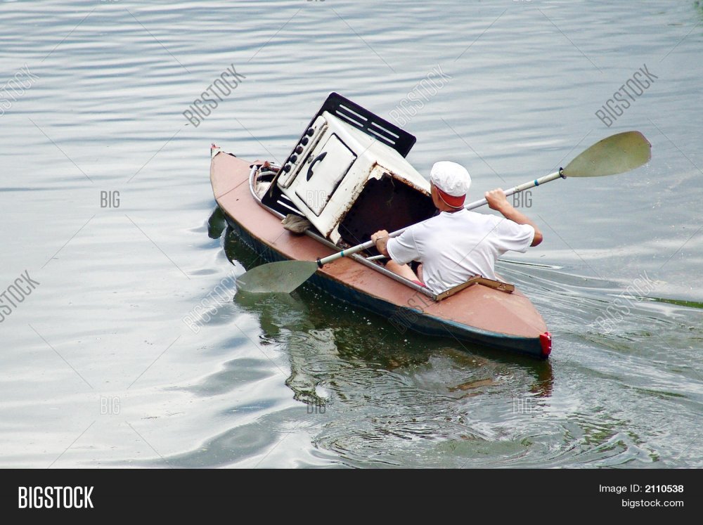 Лодка с веслами смешная