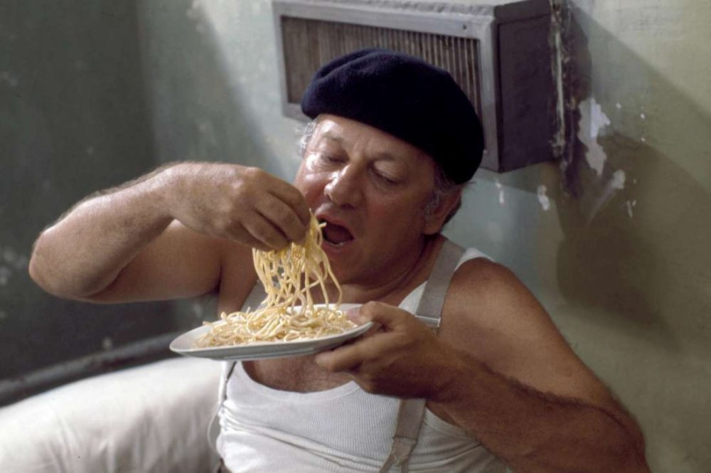 Итальянцы едят спагетти