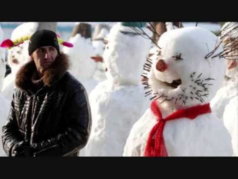Снеговик с бородой