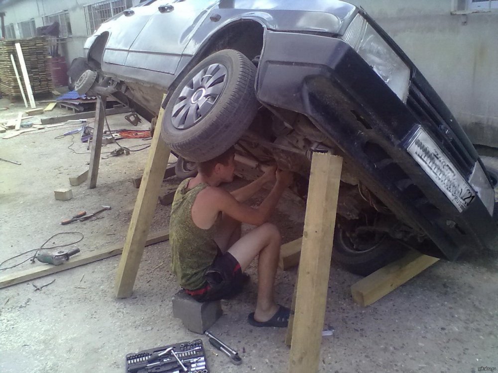 Смешной ремонт автомобиля