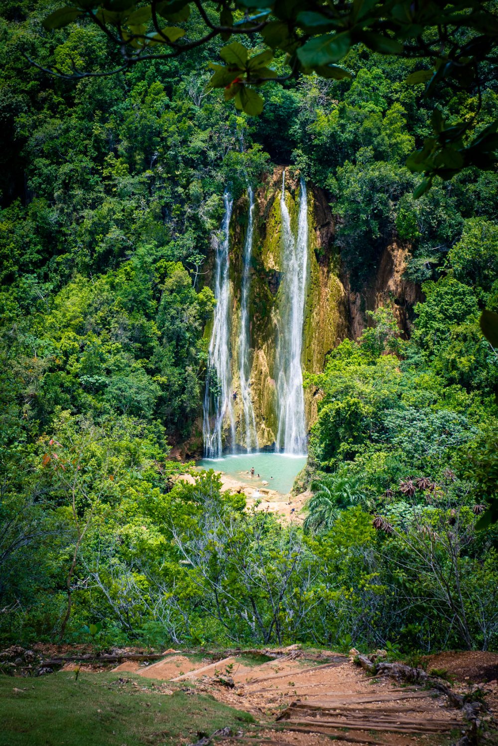 Водопад миллионеров Доминикана