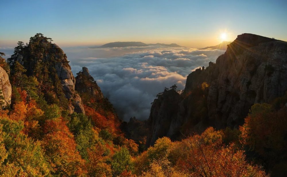 Золотая осень в Крыму горы