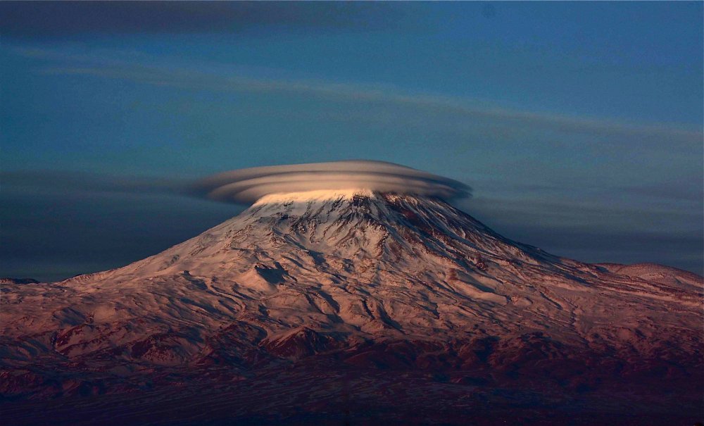 Гора Арарат с космоса