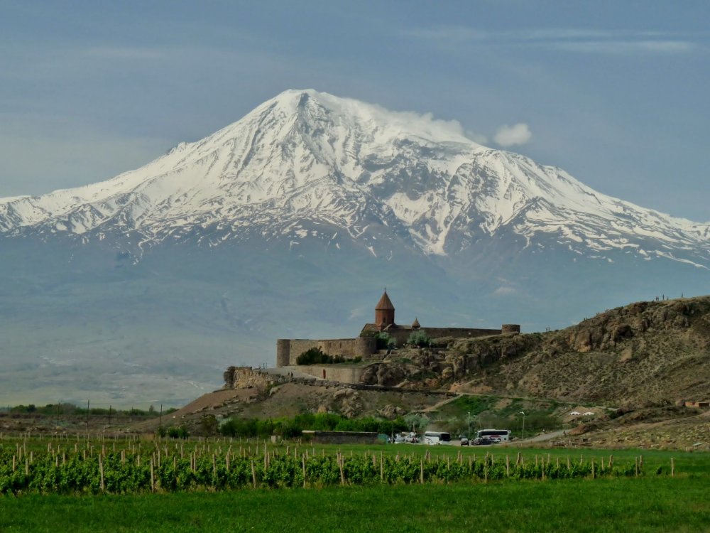 Гора Арарат монастырь хор Вирап