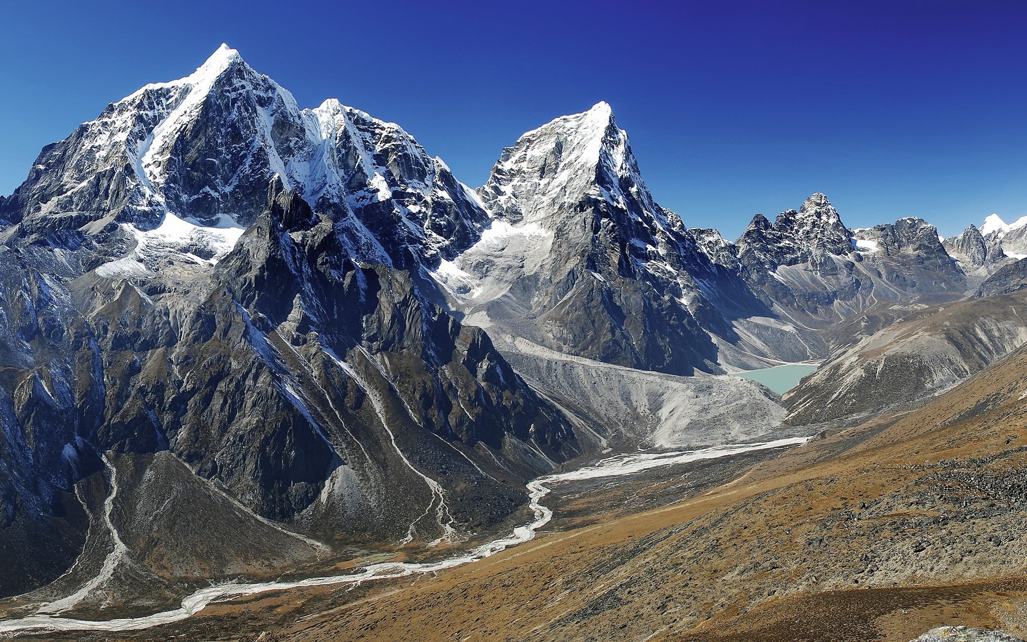 Гималаи в евразии. Национальный парк Сагарматха Непал. Национальный парк Сагарматха (Эверест). Тибет Эверест Гималаи. Непал горы Гималаи.