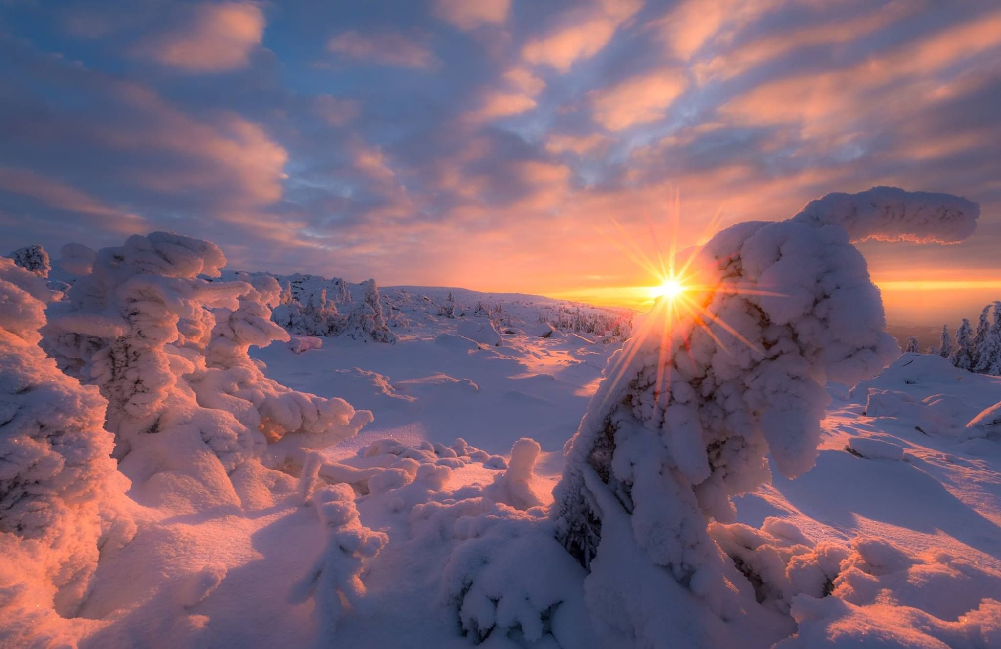 Сугробы облака. Jorn Allan Pedersen(Норвегия). Зимнее небо. Облака зимой. Красивое зимнее небо.