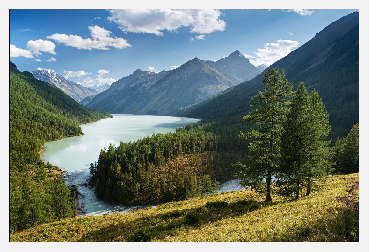 Республика алтай сибирь. Кучерлинское озеро. Кучерлинское озеро, Алтай, Россия. Сибирь горный Алтай.