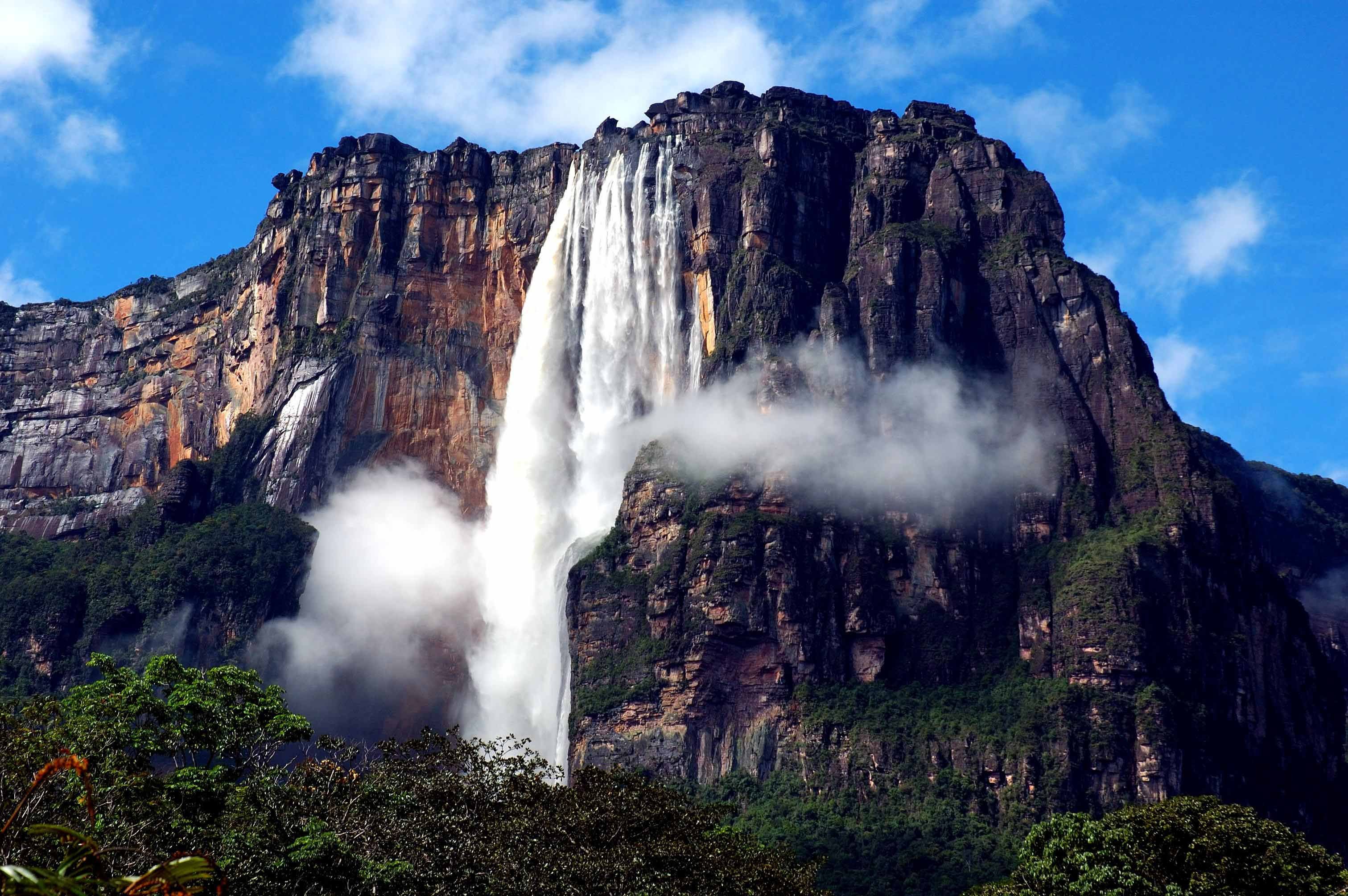 Природные особенности венесуэлы. Национальный парк Канайма Венесуэла. Водопад Анхель в Южной Америке. Водопад Анхель (национальный парк Канайма Венесуэла). Водопад Тугела ЮАР.