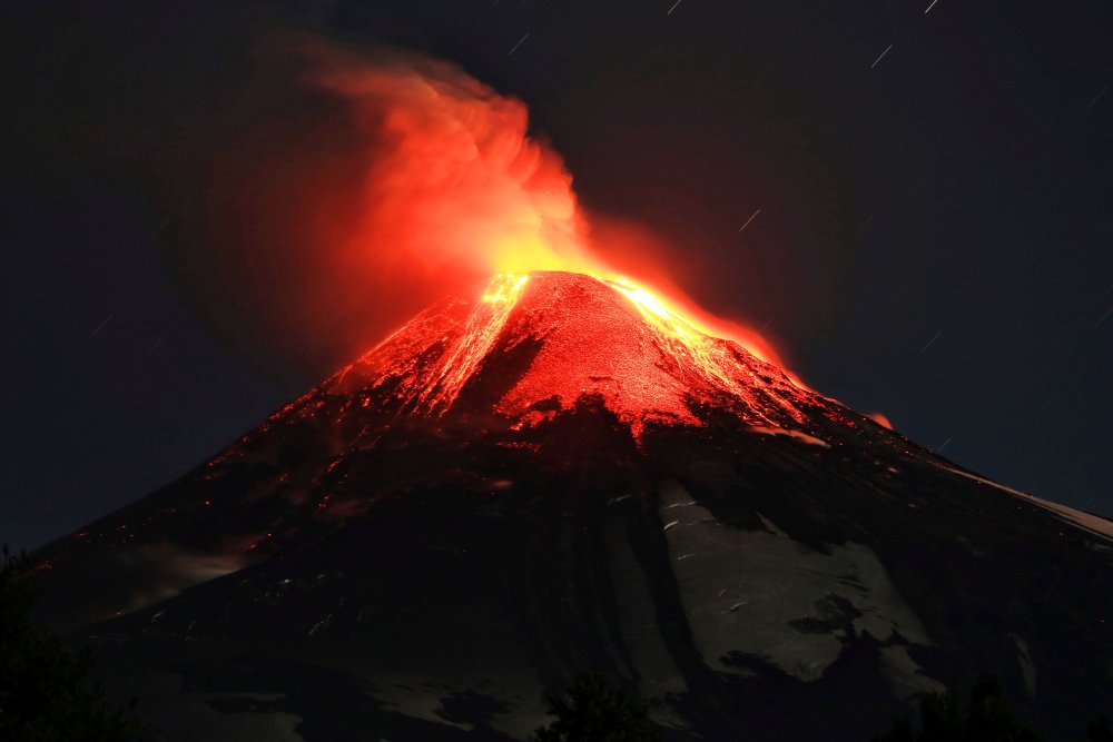 Экструзивное извержение вулкана