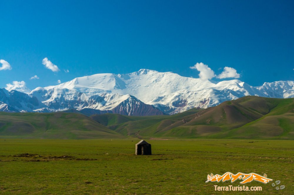 Горы Кыргызстана пик Ленина