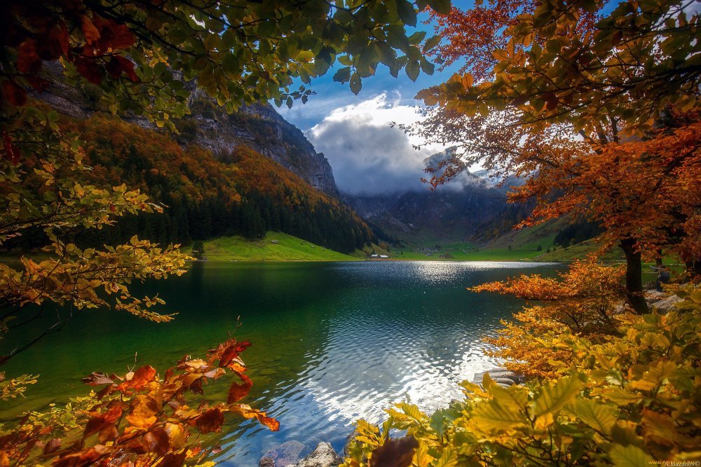 Золотая осень природа Швейцарии