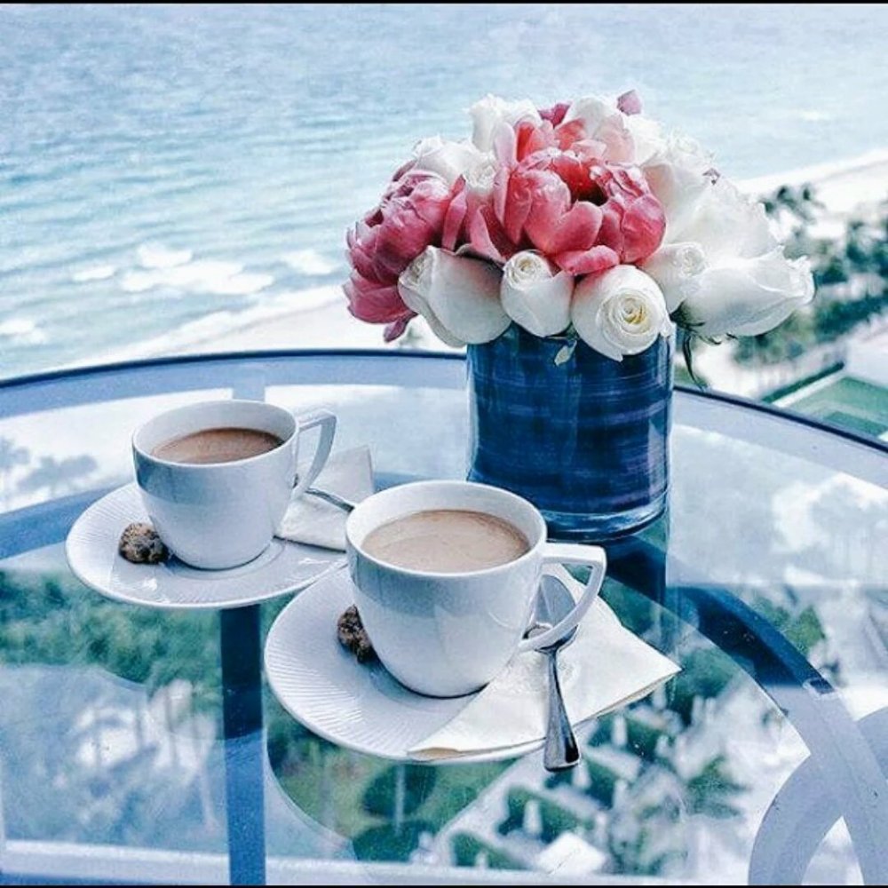 Доброе утро море и кофе