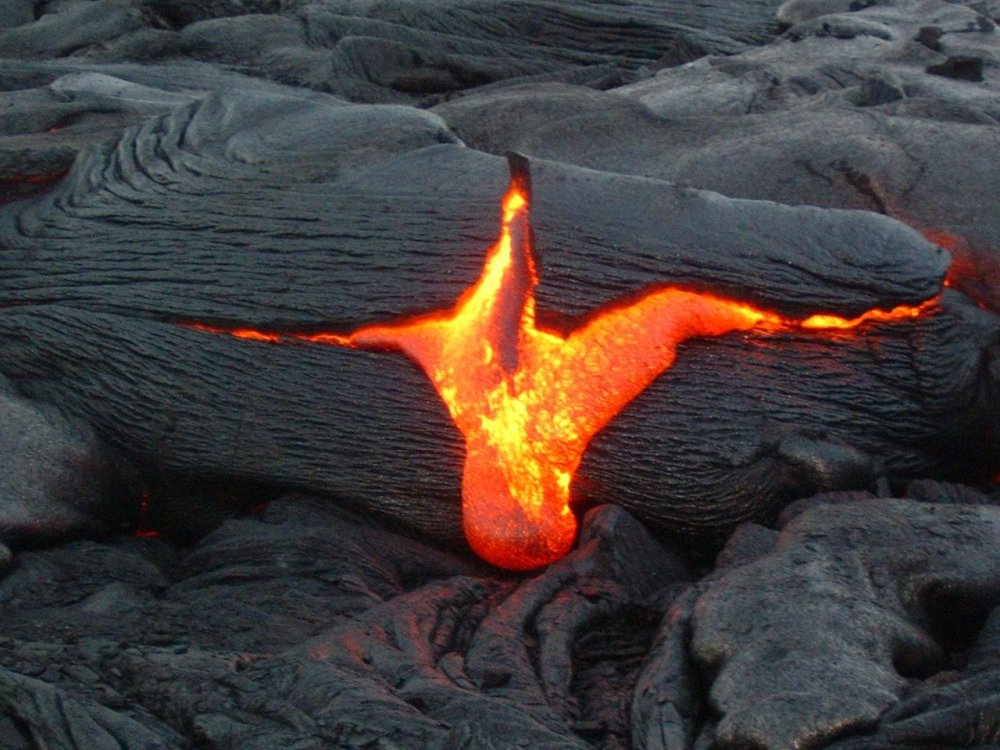 Лава магма вулкан