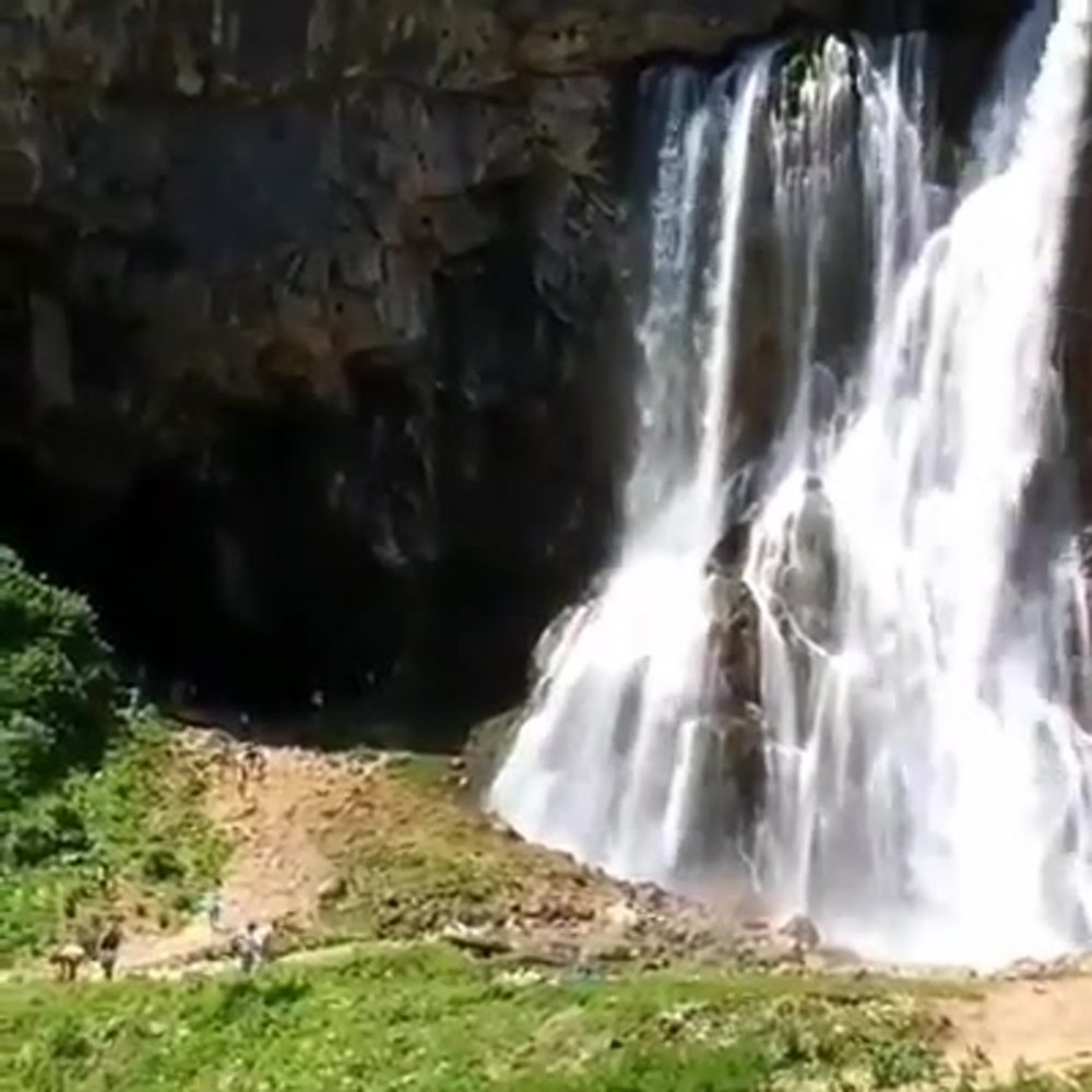 Гегский водопад, абхазия