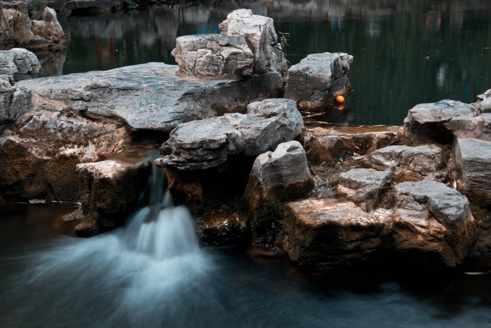 Каменный водопад