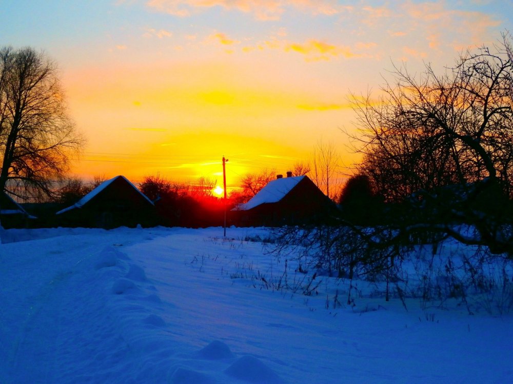 Зима закат деревня