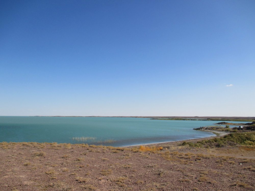 Казахстане Балхашское озеро