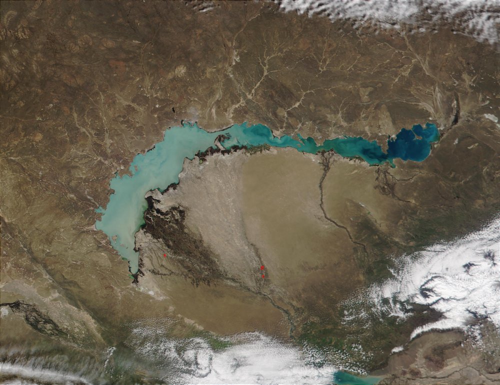 Казахстан соленое озеро Балхаш