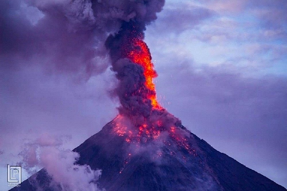 Пирокластические потоки вулкана