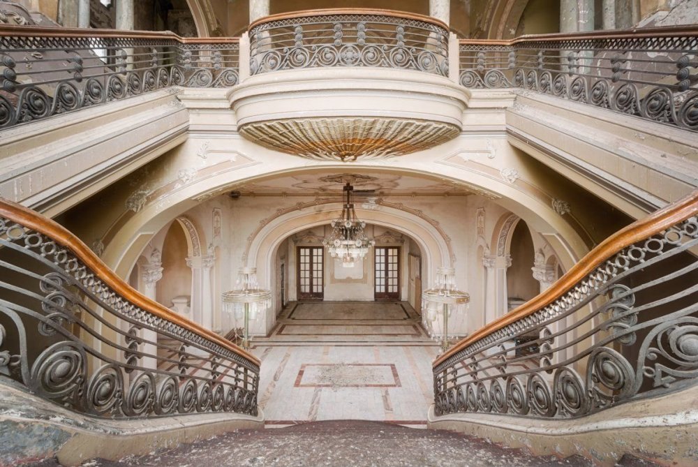 Дворец Великого князя Владимира Александровича парадная лестница