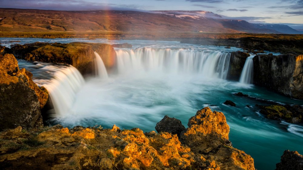 Водопад Годафосс Исландия HD