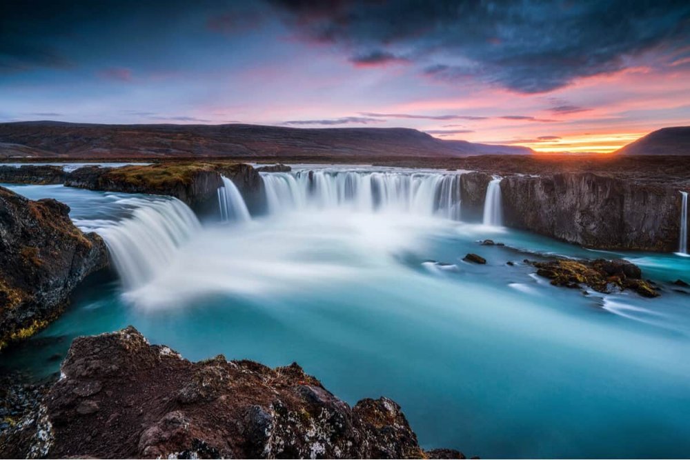 Водопад богов. Годафосс, Исландия.