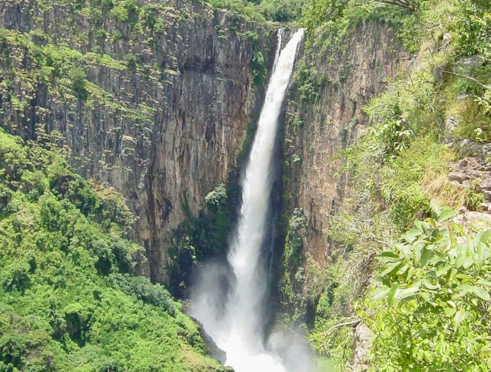 Водопад Диялума
