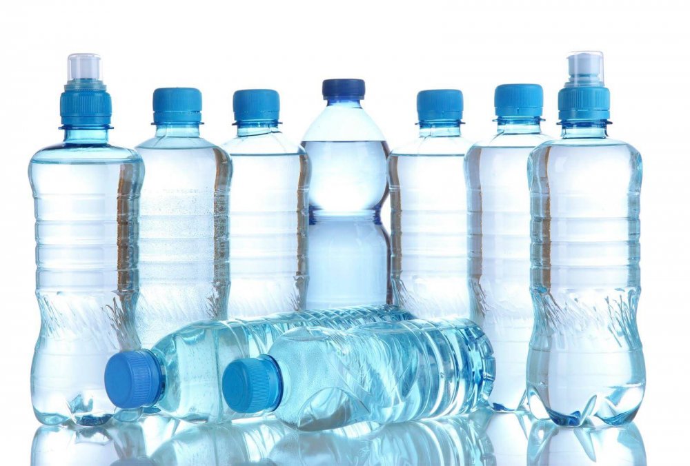 Питьевая вода в бутылках