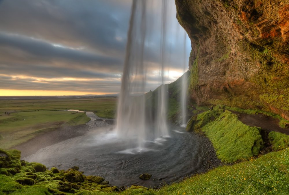 Водопад Сельяландсфосс, Исландия закат