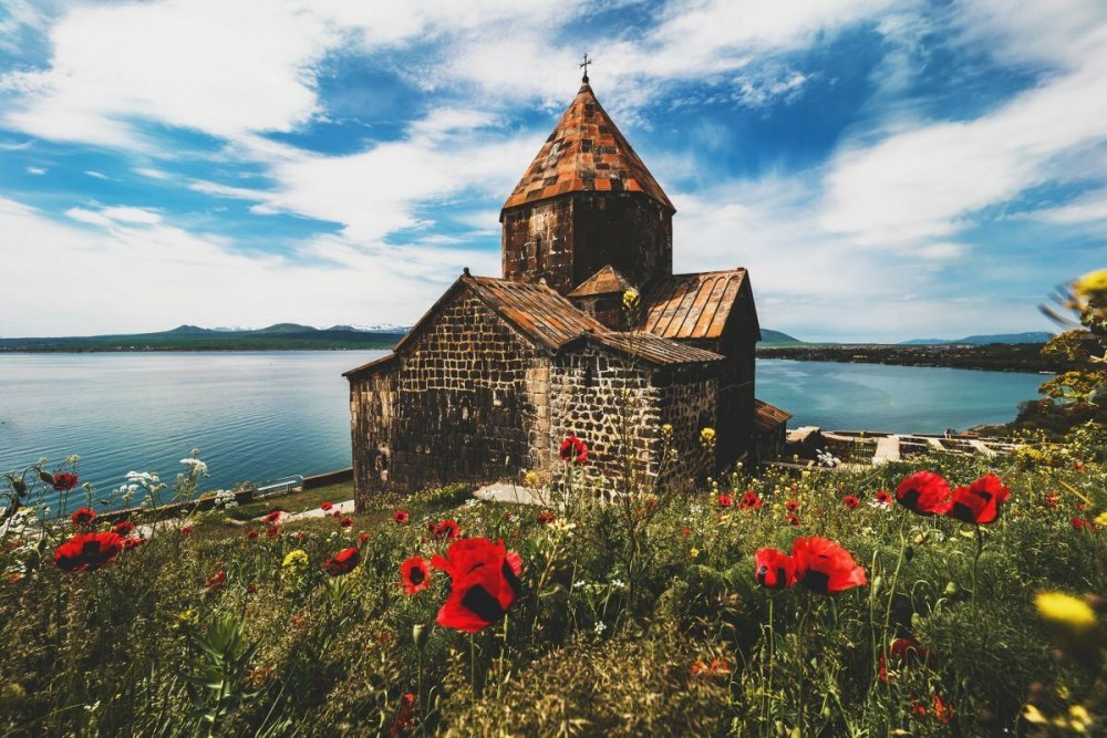 Севанаванк монастырь Армения