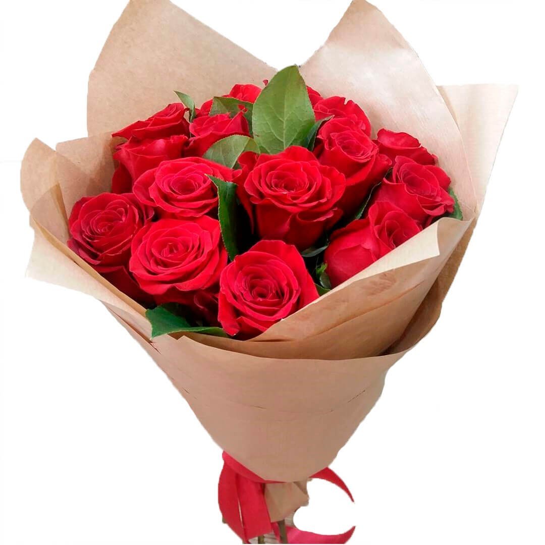 Букет роз 11 штук. Букет 15 красных роз. Кенийские розы букет 11 роз. Букет из 11 роз "Red Naomi".