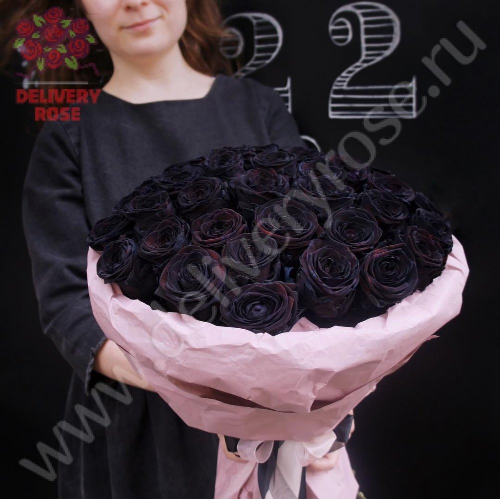 Букет из чёрных роз из 101