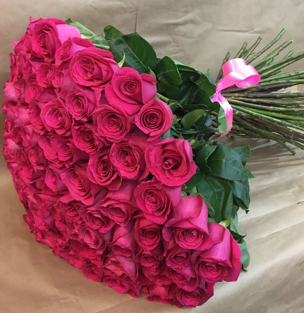 Самые красивые букеты розовых роз