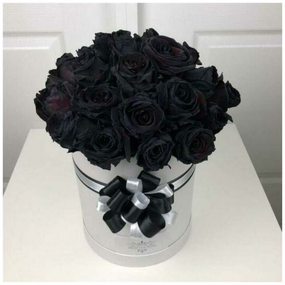 Букет из черных роз