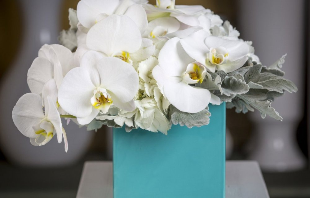 Букет белые орхидеи фаленопсис